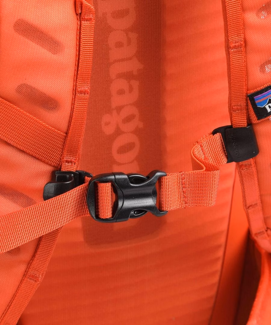 Patagonia パタゴニア Altvia Pack (Terravia) 22L - S/M size (Metric Orange橙色) - Image 3