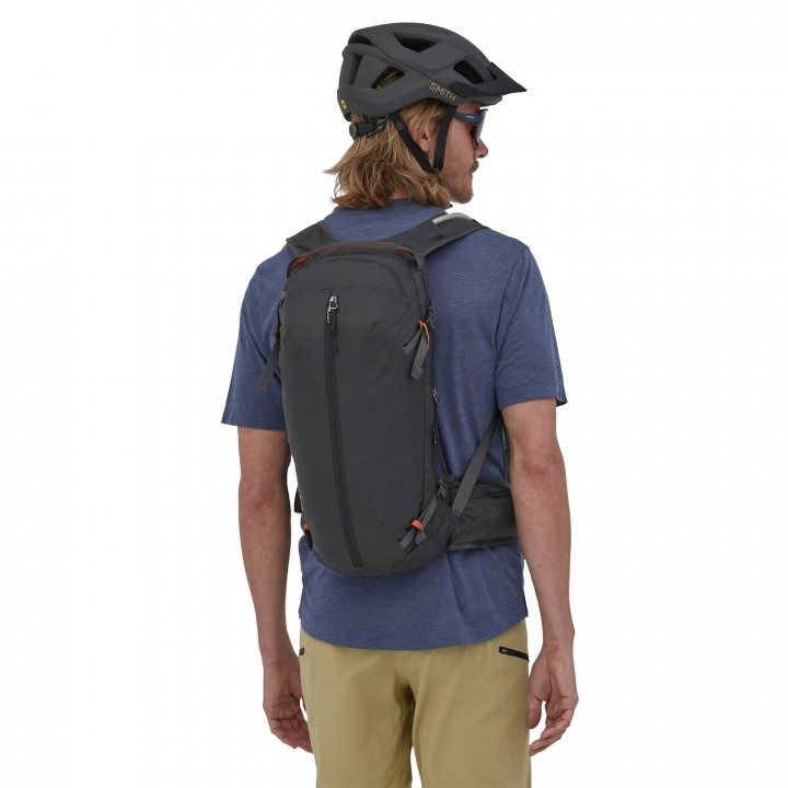 Patagonia パタゴニア Dirt Roamer Pack 20L - S/M size (Ink Black黑色) - Image 7