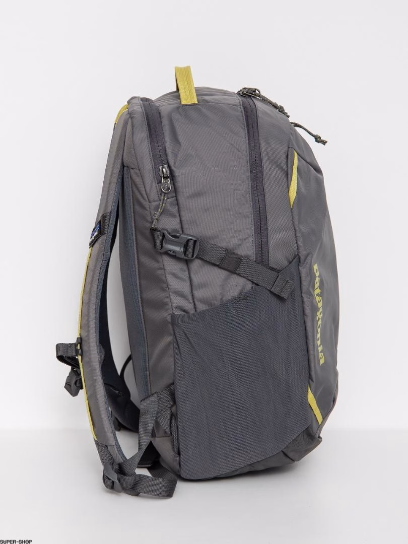 Patagonia パタゴニア REFUGIO DAY PACK 26L (Forge Grey鍛造灰) - Image 4