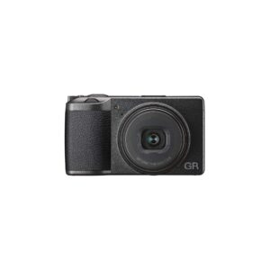 RICOH GR III